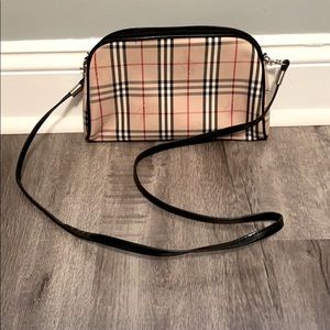 Burberry mini purse